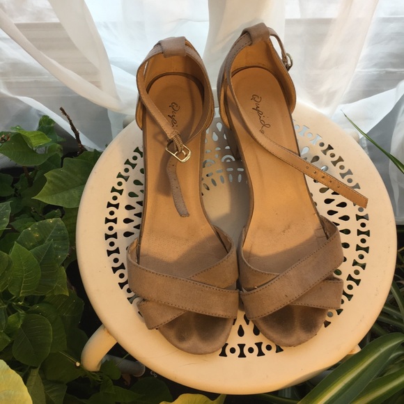 Gray Sandals ModCloth - Picture 2 of 2